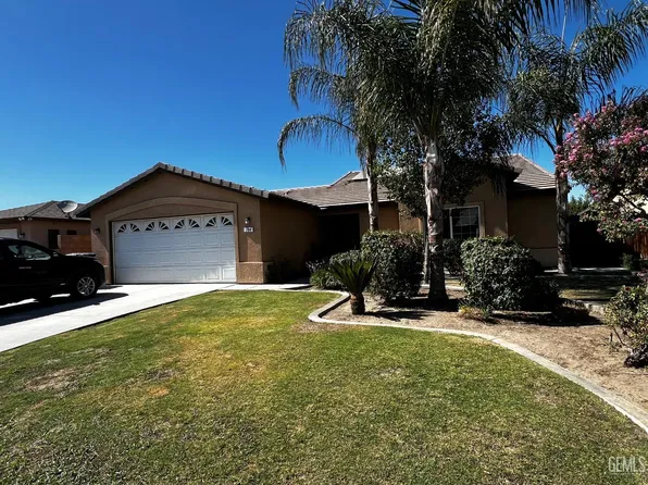 704 Candia Ave, Bakersfield, CA 93307
