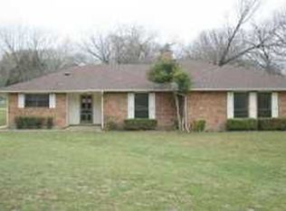 1225 Sandalwood Trl, Lancaster, TX 75146