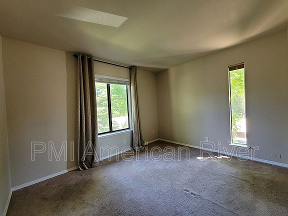 2nd image of 5333 Primrose Dr APT 39B