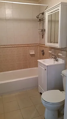 Rented by Signature Property Realty | media 35