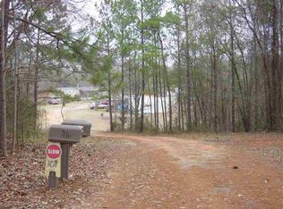 102 Marie Dr, Warner Robins, GA 31093