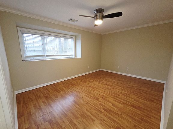 5th image of 12 W Meadow Ln #2