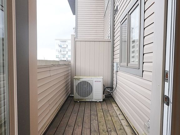 4th image of 70 Willowrun Dr #B1