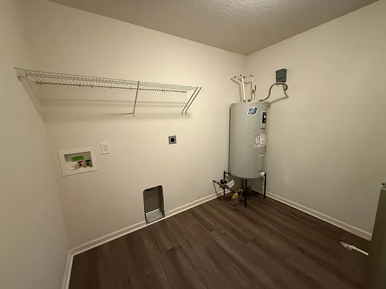 3921 Stanton Hall Pkwy — Photo 9