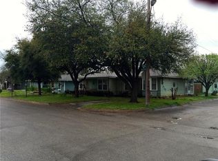 615 Marengo St, Cleburne, TX 76033