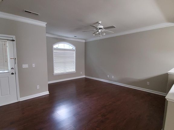 4th image of 11119 Dundarrach Ln