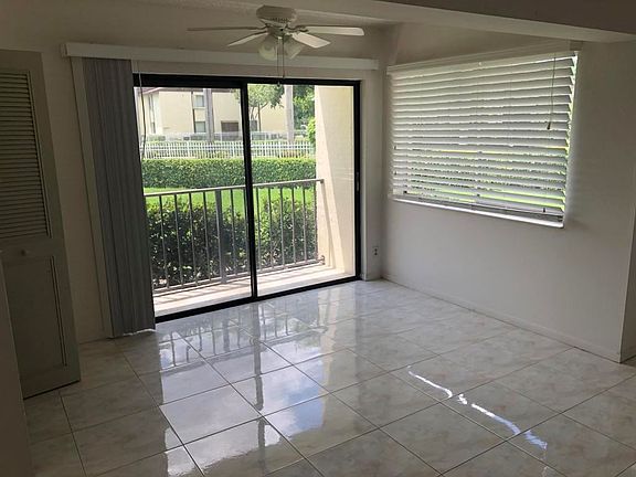 5th image of 4703 Sable Pine Cir APT C1