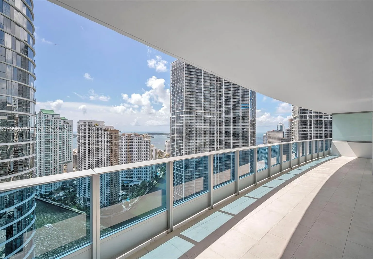 Epic West Condo — Photo 3