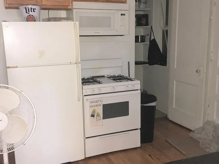 1959 W Farragut Ave #1R — Photo 11