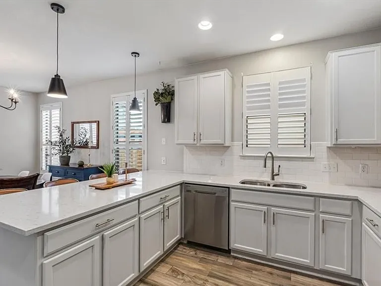 1119 Lonesome Oak Dr — Photo 11