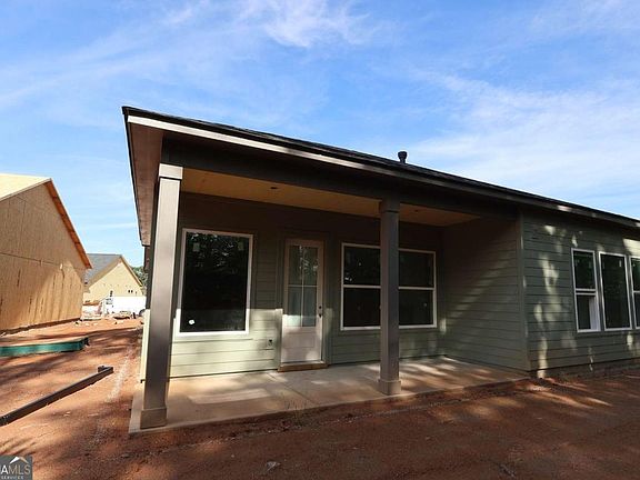 2nd image of 1410 Autumn Lake Dr