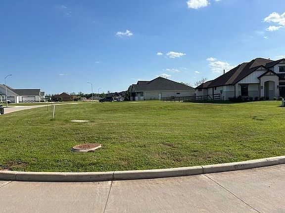 3rd image of 33007 Wicket Ct Lot 21