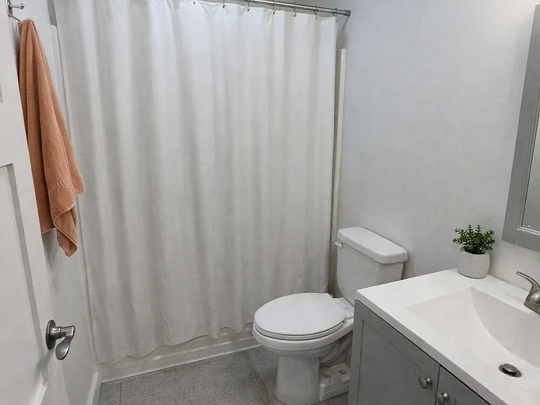 503 State St #303 — Photo 7
