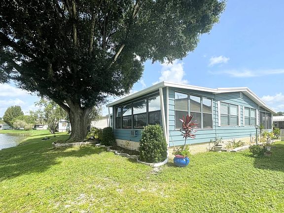 5th image of 110 Country Ln