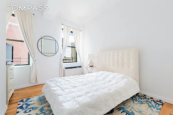 Rented by Compass | media 39