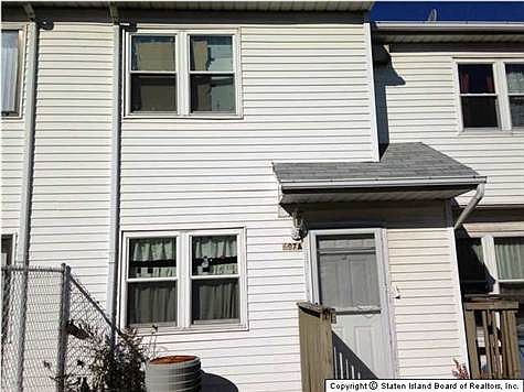 1st image of 697A Elbe Ave
