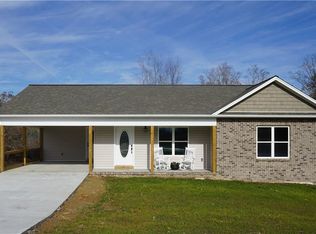 3308 Sheely Rd, Linville, NC 28646