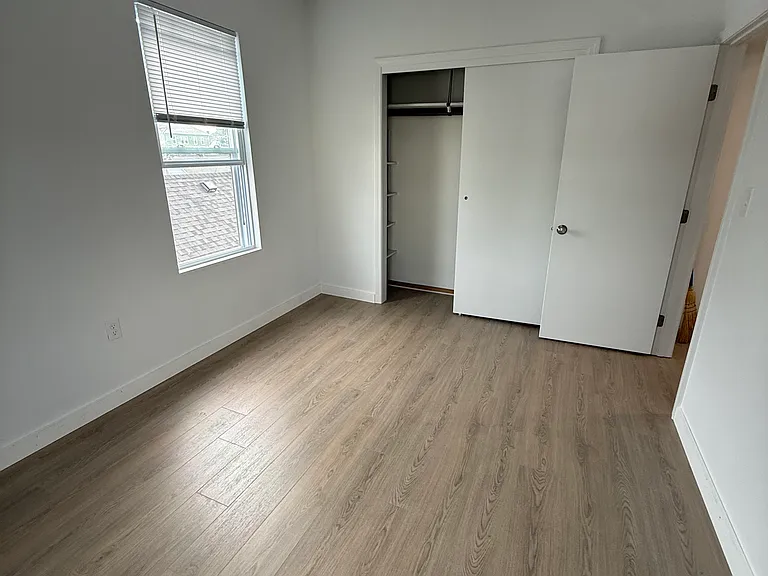 114 Sweet Ave #3R — Photo 9