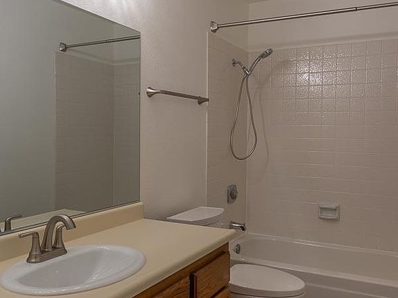 5th image of 4839 Vir Mar St APT 45