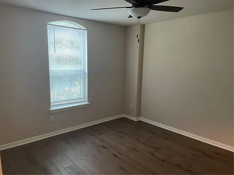 1718 Woodvista Pl — Photo 18