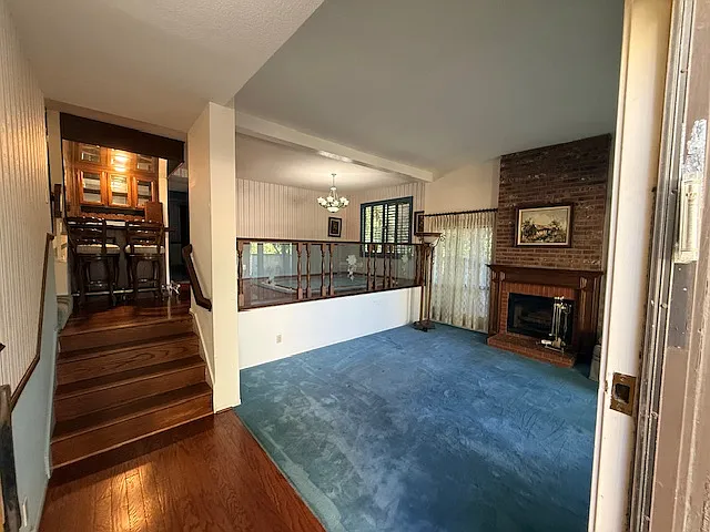 3 bed, 2023 sqft, $4,200 — Photo 4