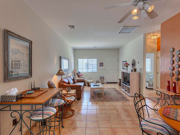 3rd image of 731 W Calle De La Pelotita
