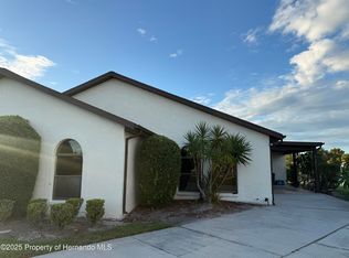 9151 Lingrove Rd, Weeki Wachee, FL 34613