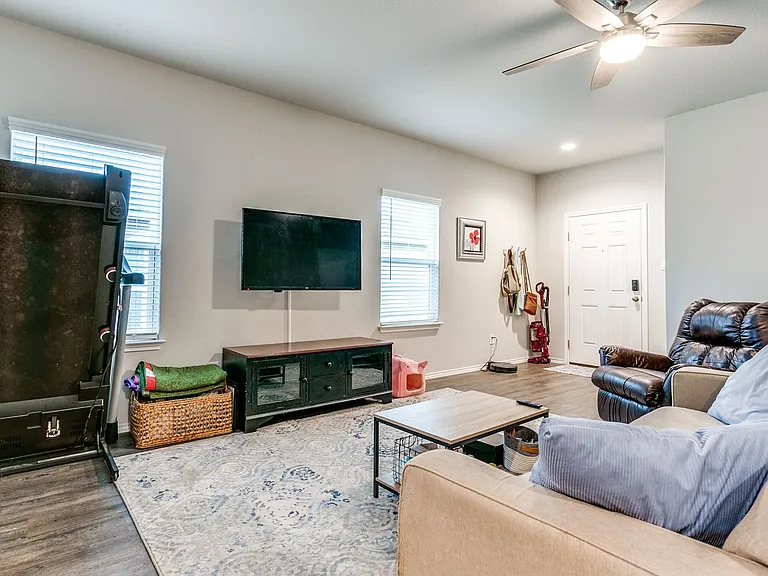 7611 Overview Pl — Photo 5