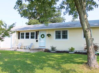 38 N Maplewood Dr, Brick, NJ 08723
