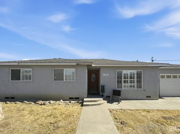 220 17th Ave, Delano, CA 93215