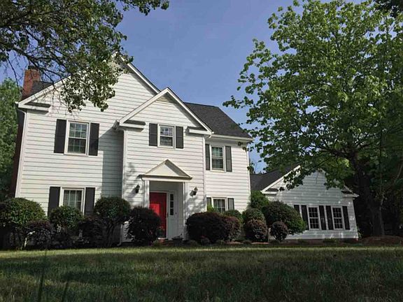 2nd image of 8704 Parkchester Dr