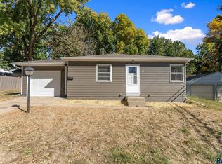 3124 E Claudette Dr, Sioux Falls, SD 57103