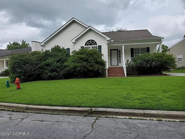 1st image of 4415 Surrey Meadows Dr