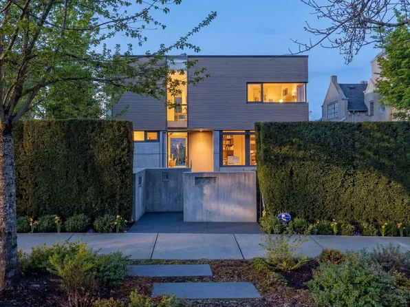 2723 W 30th Ave, Vancouver, BC V6L 1Y8