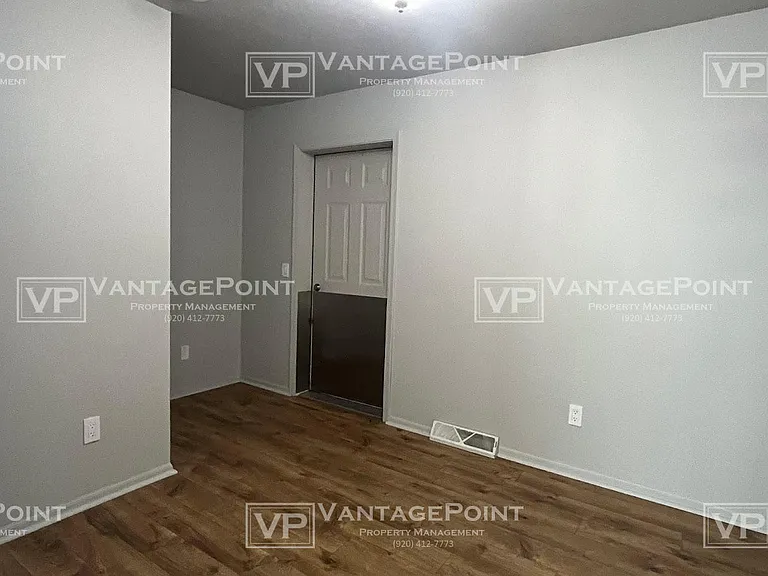 1800 Hardwoods Ct — Photo 18