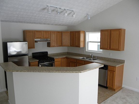4th image of 1647 Morrison Farms Dr