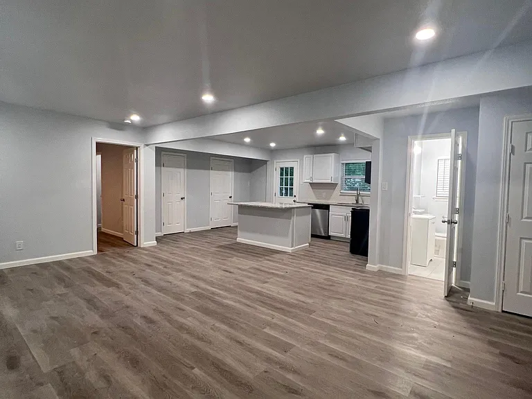 Open concept kitchen/living