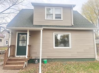 907 Roderick St, Eau Claire, WI 54701