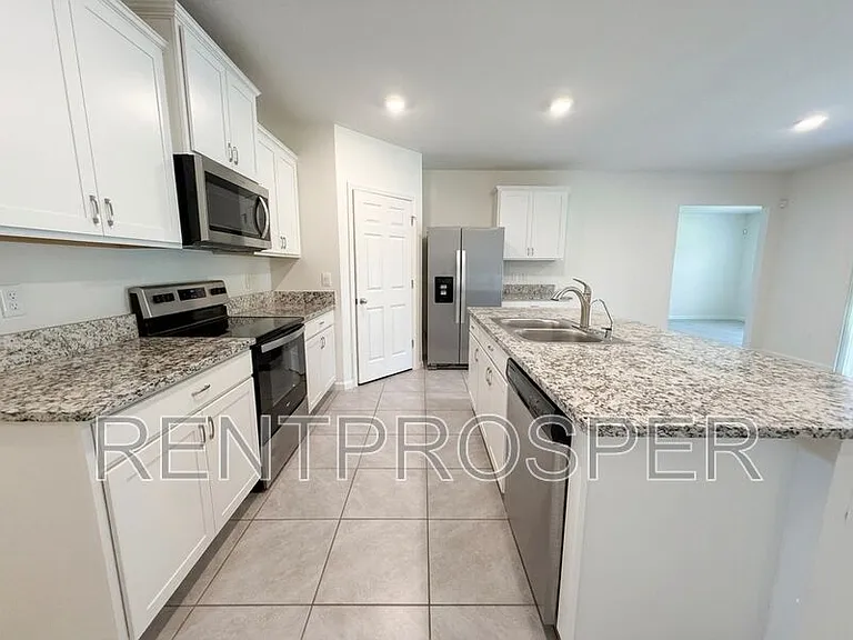 1518 Mineral Loop Dr NW — Photo 2