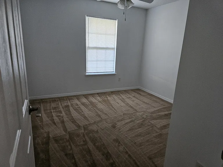 4615 State Road 16 — Photo 8