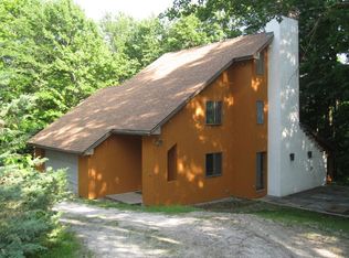 94 Lakewood Dr, Killington, VT 05751