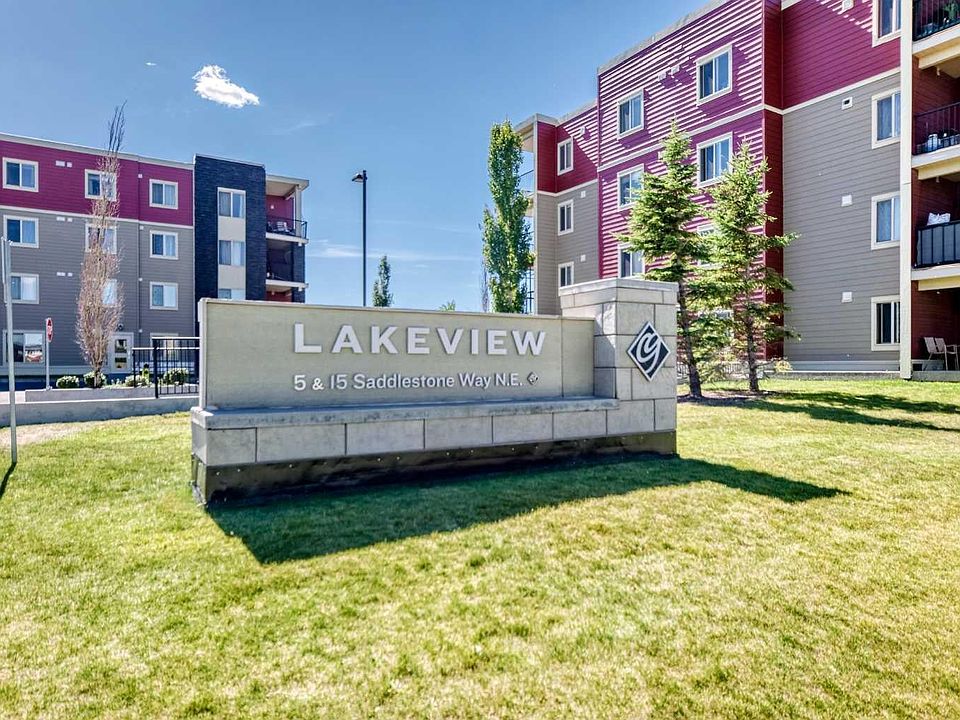 1st image of 15 Saddlestone Way NE #416