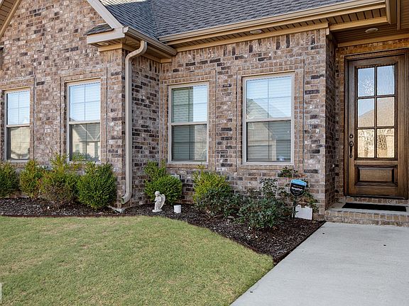 2nd image of 3017 Gallaway Ct