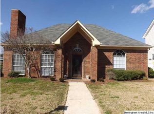 106 Stratshire Ln, Pelham, AL 35124