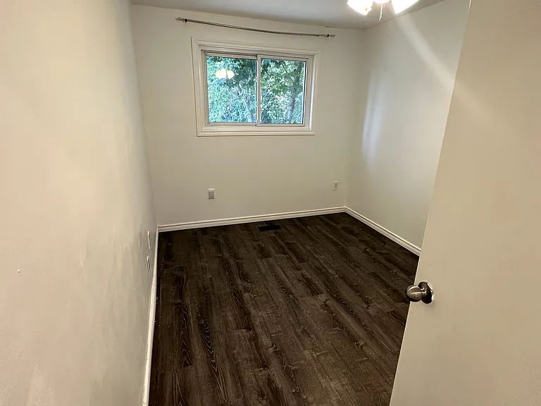 52 Charlbrook Ave — Photo 12