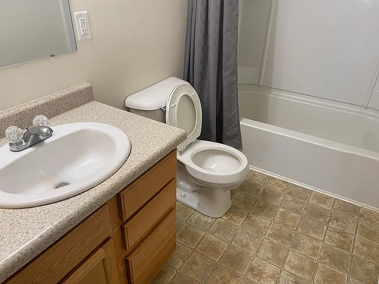8413 Walnut Hl — Photo 18