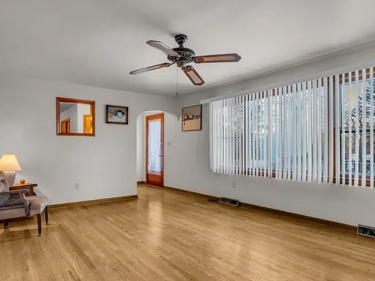 1158 Pine Rd — Photo 9