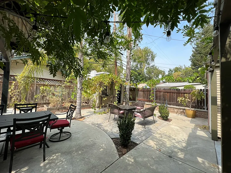2574 16th St — Photo 33