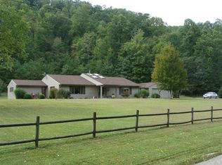 685 Wild Ridge Rd, Morehead, KY 40351
