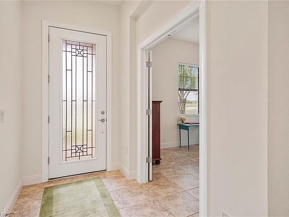 3rd image of 10852 Essex Square Blvd